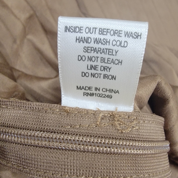 Skies Are Blue Brown Pleated Skirt Size Small Soft Faux Suede A Line Full - Picture 10 of 11